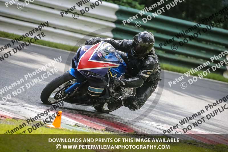 cadwell no limits trackday;cadwell park;cadwell park photographs;cadwell trackday photographs;enduro digital images;event digital images;eventdigitalimages;no limits trackdays;peter wileman photography;racing digital images;trackday digital images;trackday photos
